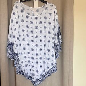 Chic White and Blue Patterned Tunic Top